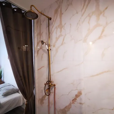 S14 Foto With Balcony 아파트 *