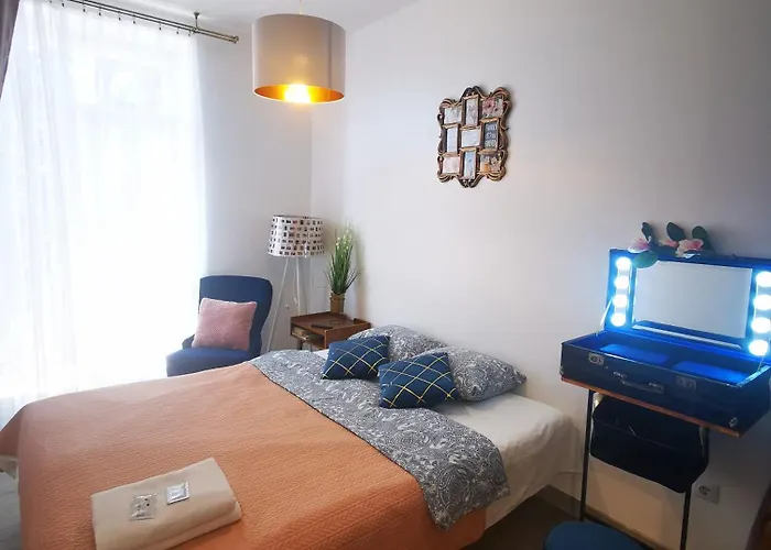 Lägenhet S14 Foto With Balcony